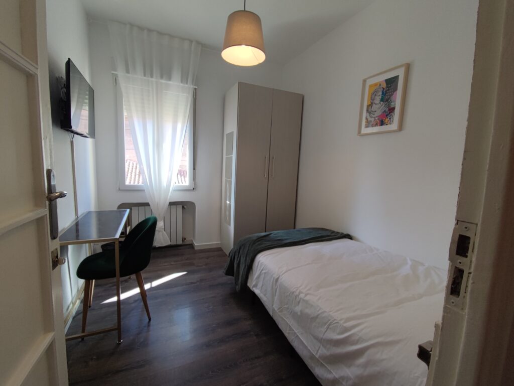 Habitación en alquiler en Plaza de España